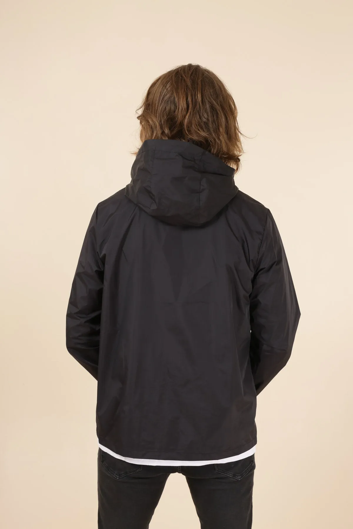 Imperméable court
