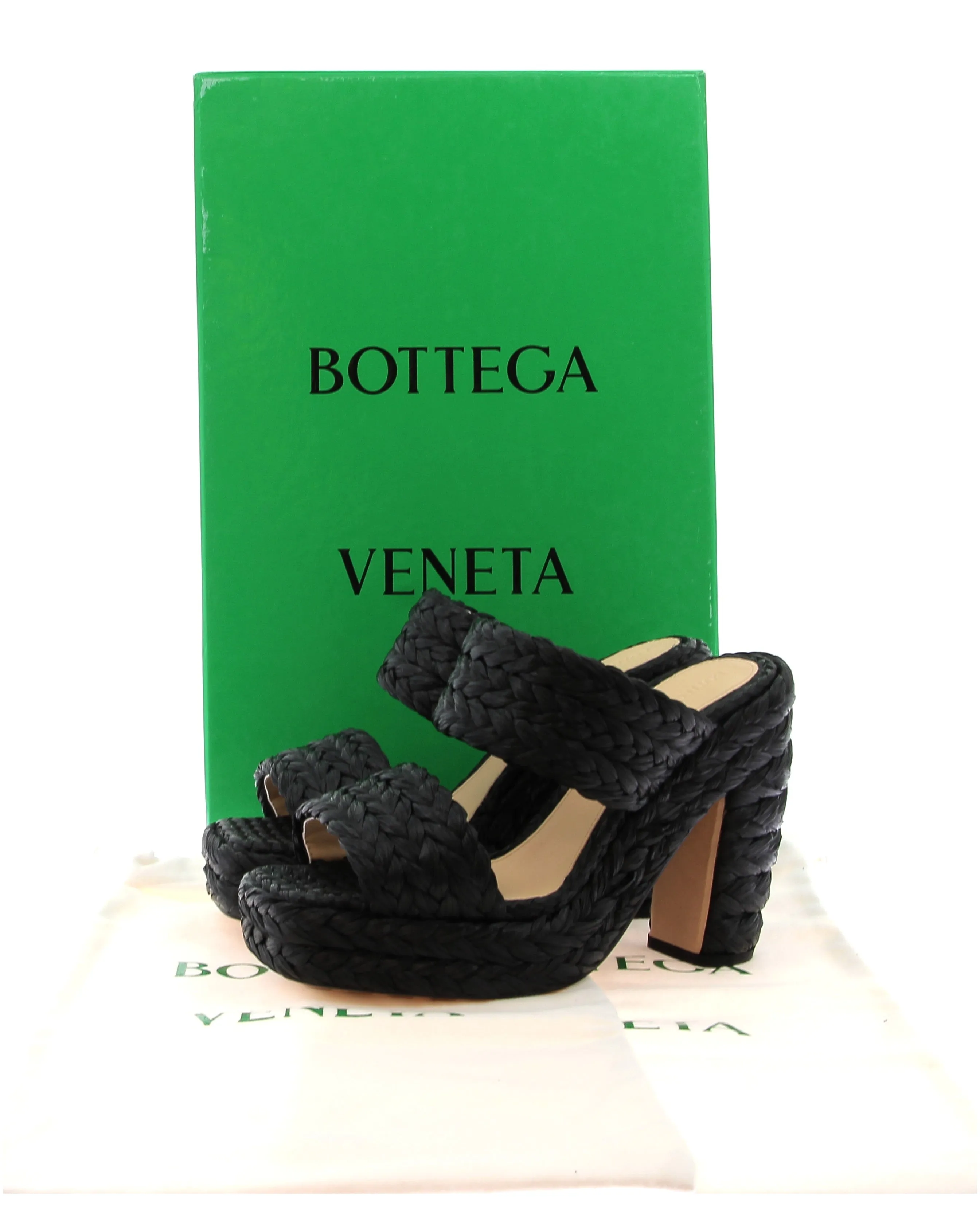 Mules en raphia noir Canalazzo