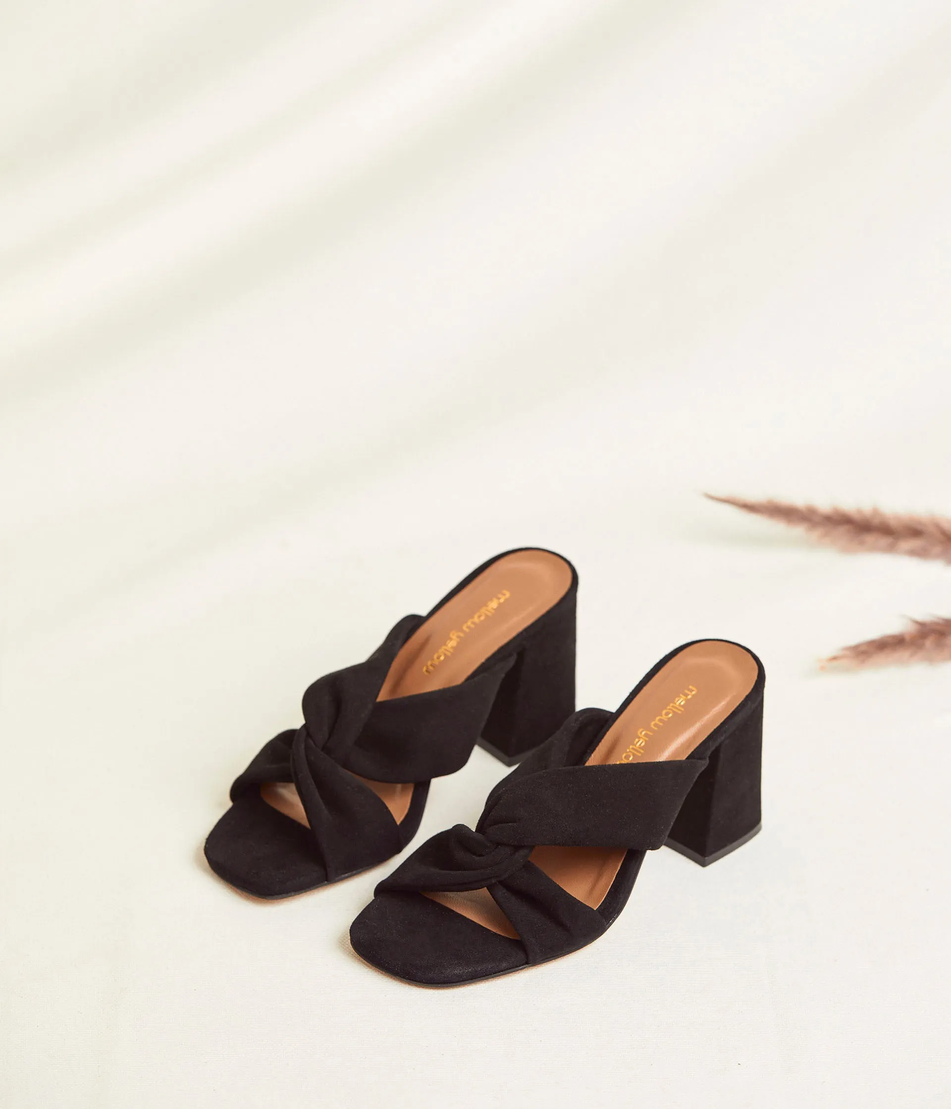 Mules noires Marcia