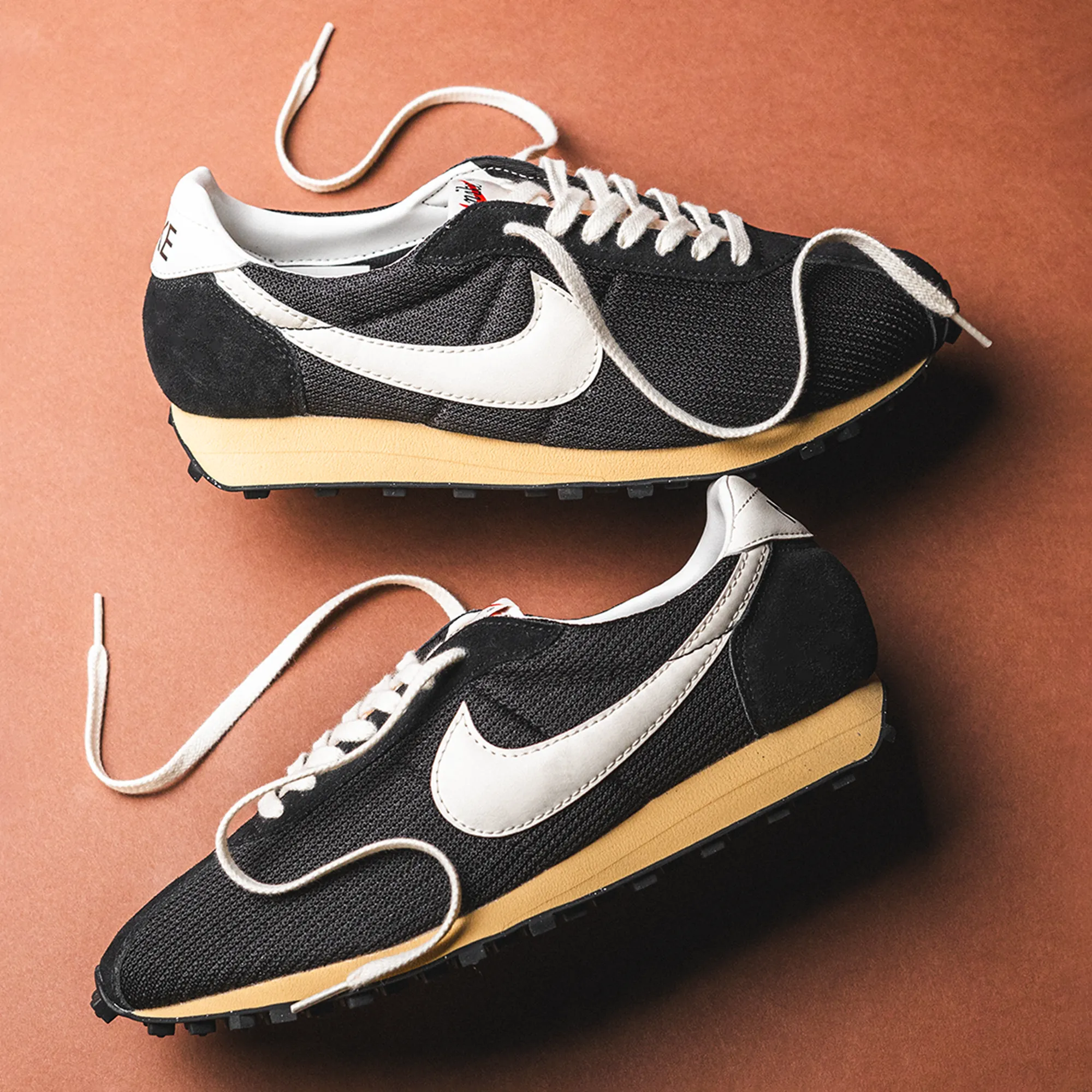 Nike - LD-1000 (black / sail / sesame)