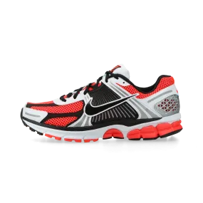 Nike - Zoom Vomero 5 SE Bright Crimson (black / glacier ice)