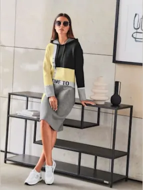 Robe en tricot motif patchwork moderne