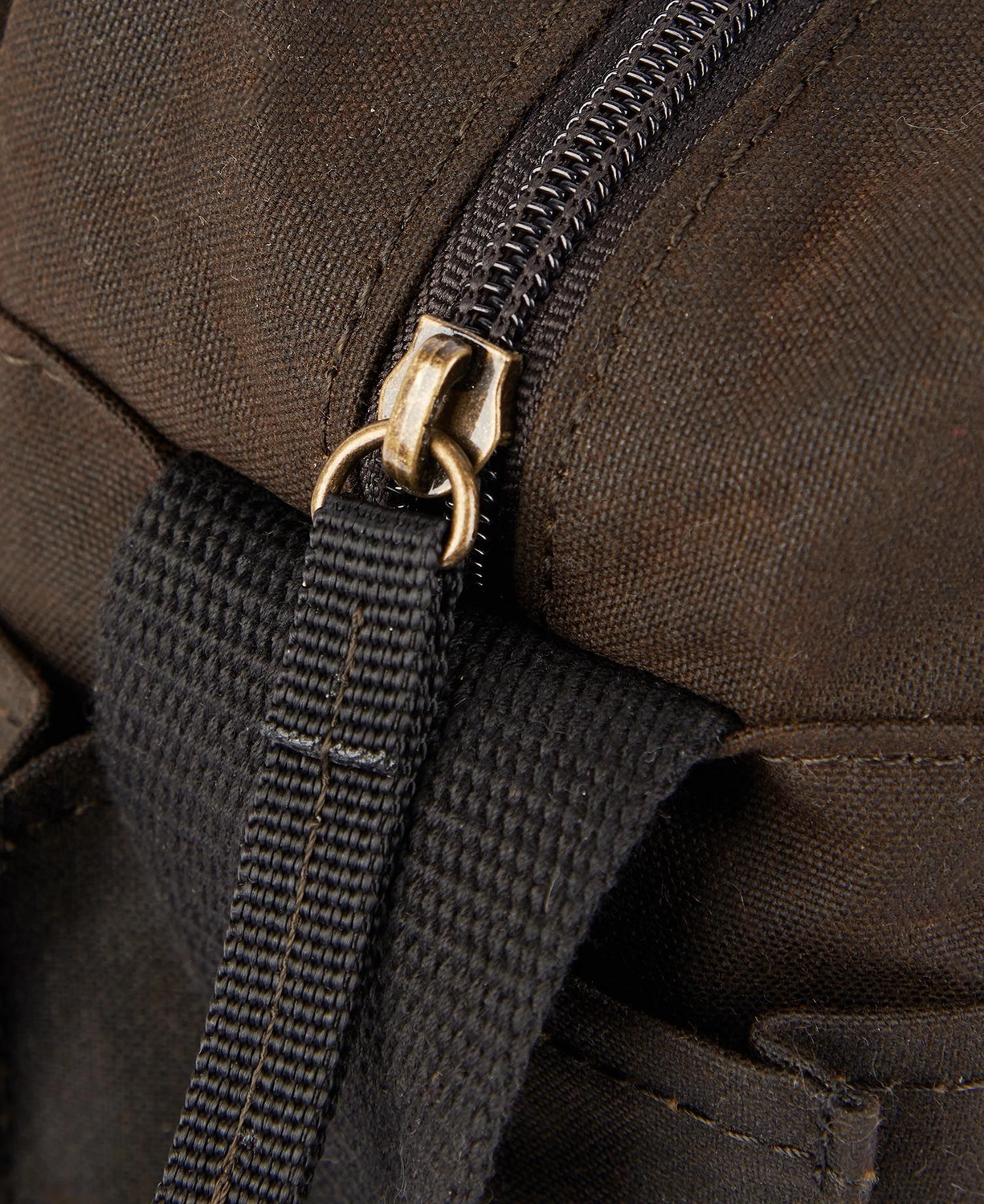 Sac à bandoulière Barbour Essential Wax Satchel Olive
